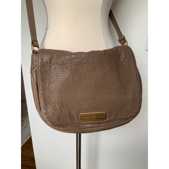 Marc By Marc Jacobs Handbags - Marc by Marc Jacobs crossbody